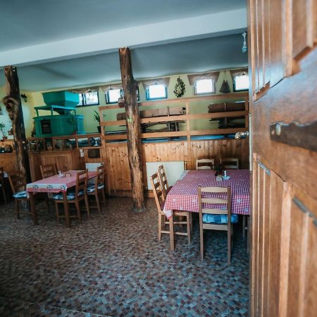 Moara De Piatra Ξενοδοχείο Carta  Εξωτερικό φωτογραφία